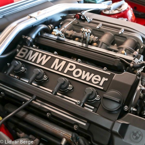 BMW E30 M3 S14 Vilnes